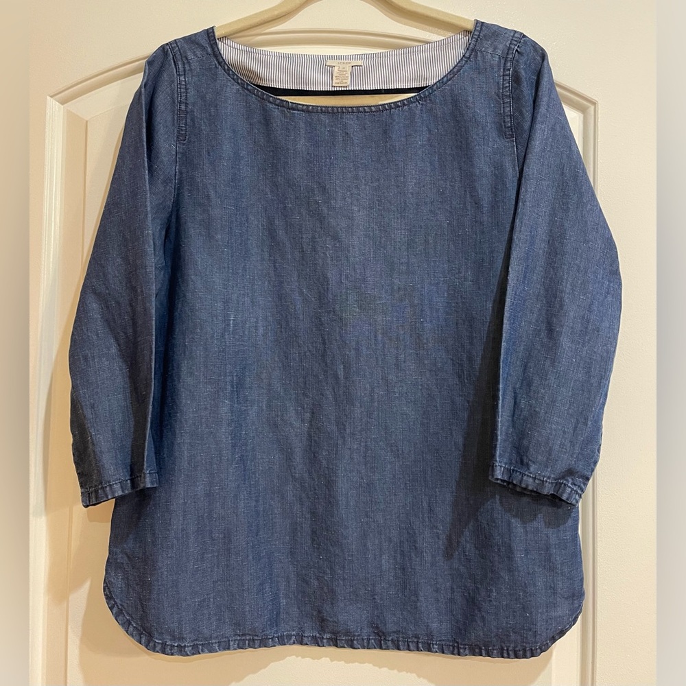 J. Crew denim pullover top. 80% Lyocell 20% Linen. Size 10